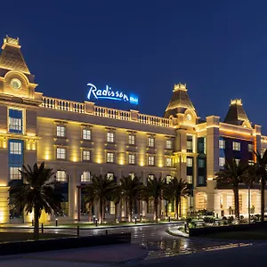 Radisson Blu Hotel, 5* Аджман