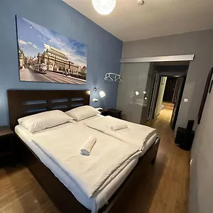 Szálloda Central Studios