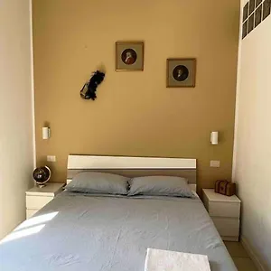 Tarra Place Milán