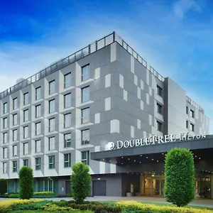 Szálloda Doubletree By Hilton & Convention Center ****